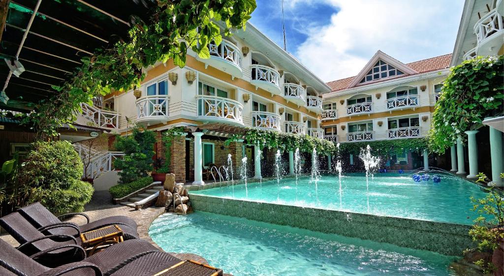 Egzotiškas poilsis FILIPINUOSE! 10 n. poilsis 4* viešbutyje BORACAY MANDARIN ISLAND HOTEL su PUSRYČIAIS!