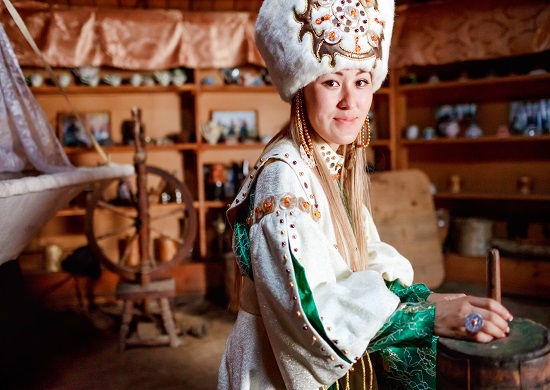Kelionė Uzbekistanas, Kirgizija ir Kazachstanas, aplankant medžioklinių paukščių festivalį
